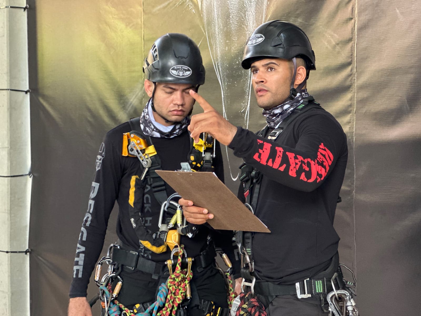 Treinamento RTC com briefing e conferência de equipamentos de resgate